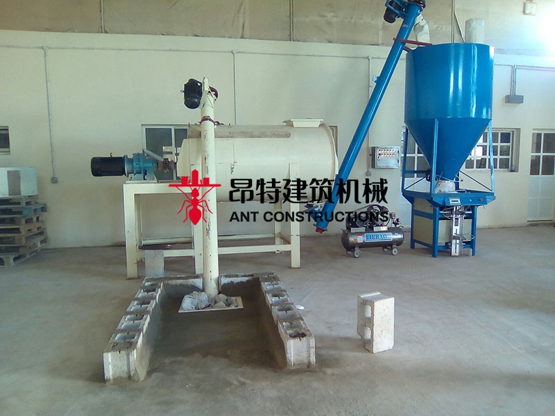 Ton bag feeding for simple dry mortar mix production line