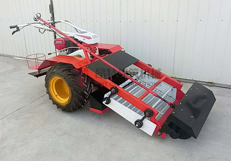 Tractor mounted or walk behind beach cleaning machine/ beach cleaner